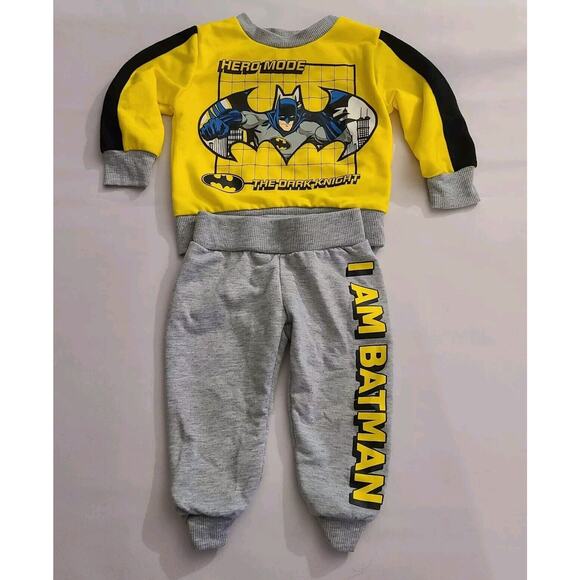 Batman Toddler Crewneck & Sweats 12M NWT 2 Piece Set "Hero Mode" The Dark Knight - Picture 1 of 4